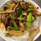 Best Sauteed Beef with Scallion (Lunch) in New Hyde Park, NY