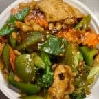 Best Chicken with Garlic Sauce (Lunch) in New Hyde Park, NY