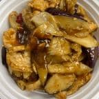 Best Chicken with Eggplant in Garlic Sauce in New Hyde Park, NY